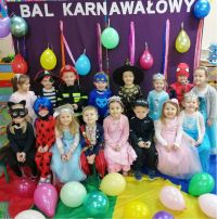 Bal karnawałowy