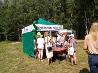 dzieci na pikniku ekologicznym