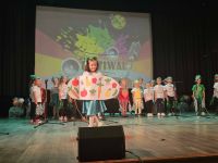 Dzieci z grupy "Jeżyki" biorą udział w festiwalu piosenki o zdrowiu