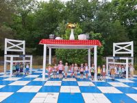 Przedszkolaki zwiedzają Farmę Iluzji