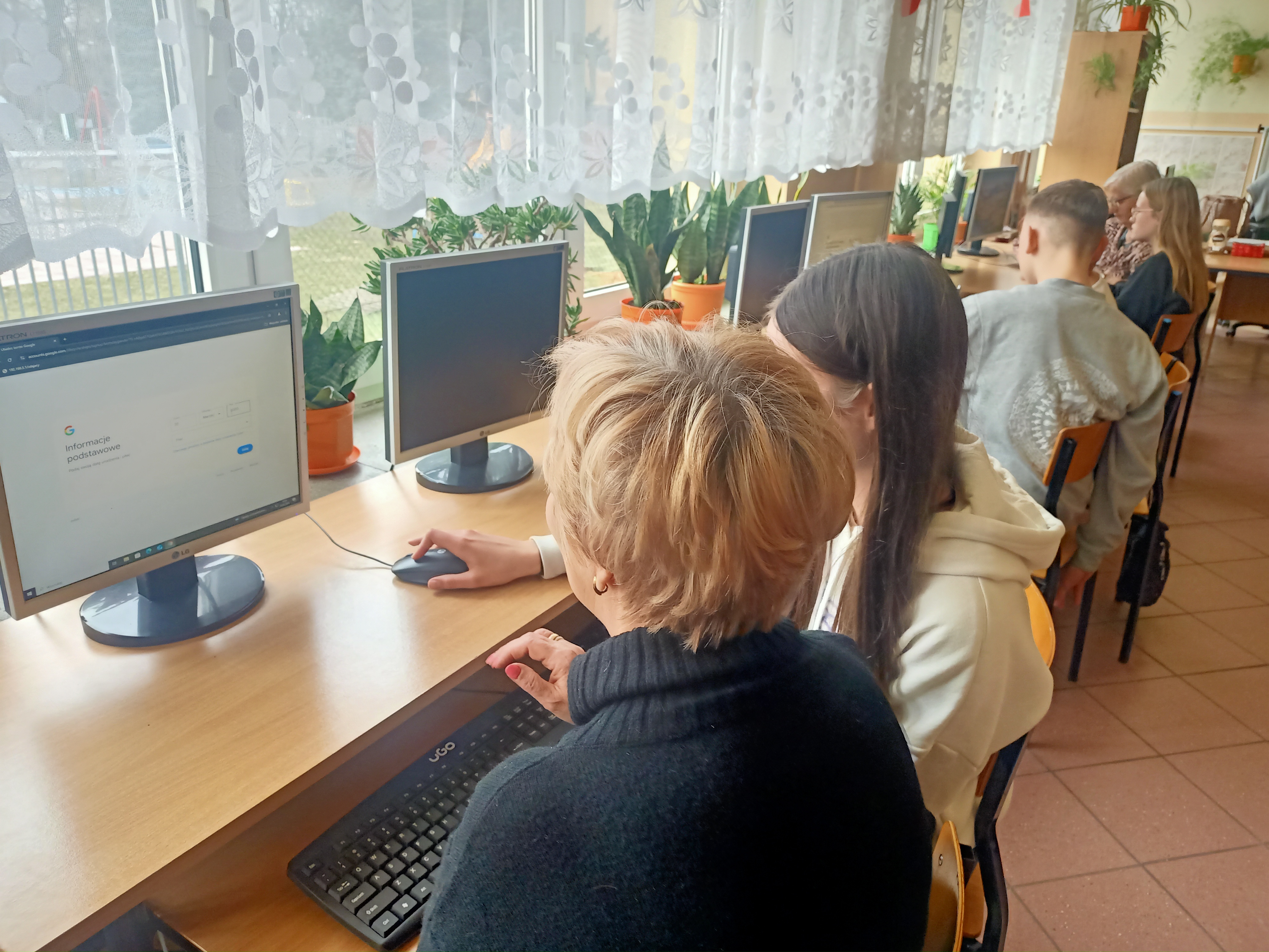 Projekt „Szkoła międzypokoleniowa”