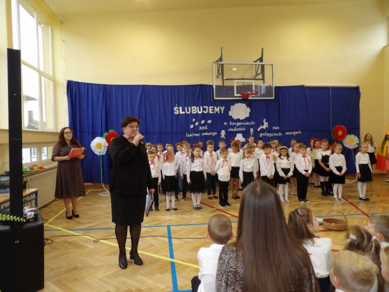 ŚLUBOWANIE KLAS PIERWSZYCH