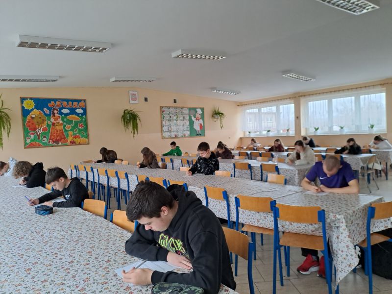 SZKOLNY KONKURS GEOGRAFICZNY "ZIEMIA WE WSZECHWIECIE"